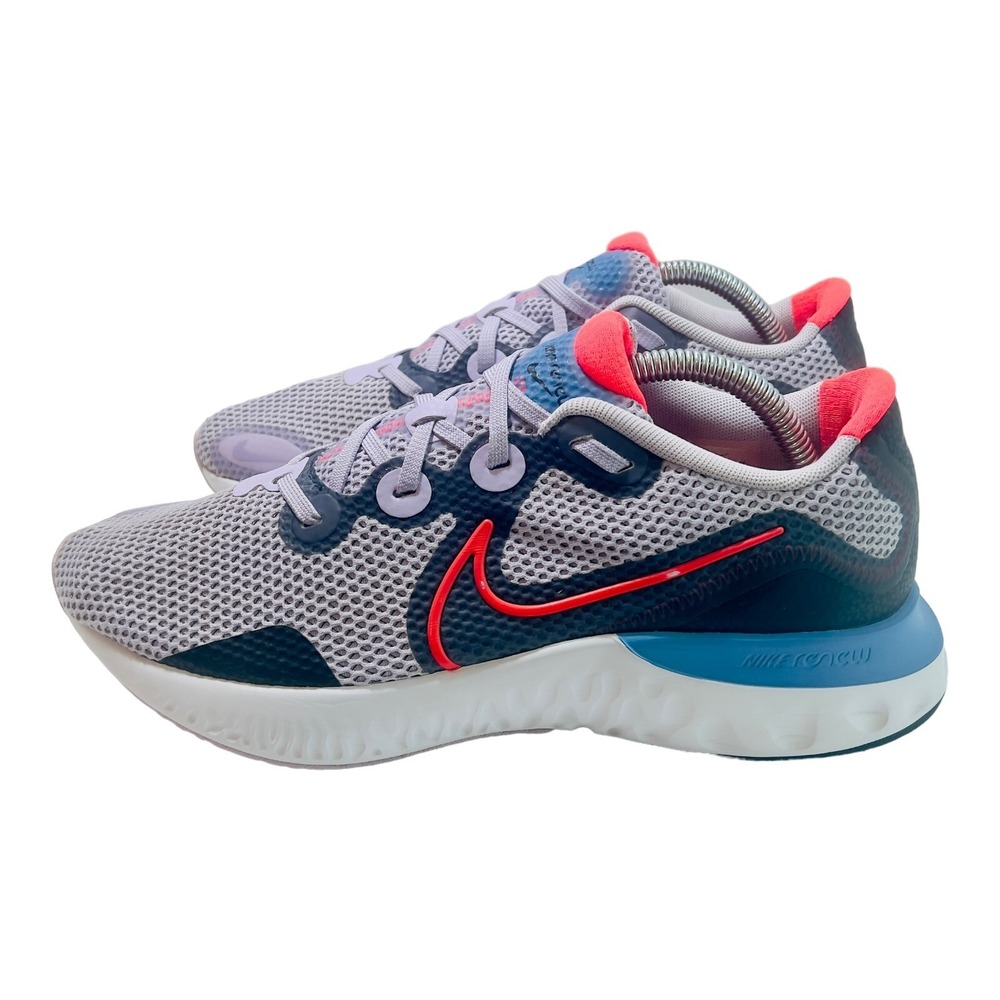 Nike Renew Run Sneakers Women's Size 10 Violet Frost Athletic Shoes CK6360-500